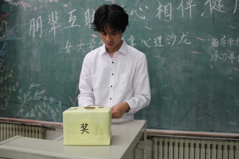 QQ图片20180427193832.jpg QQ图片20180427193832.jpg